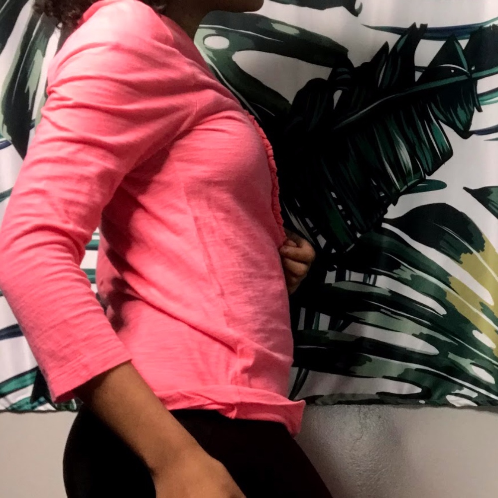 Pink sweater - Picture 2 of 4